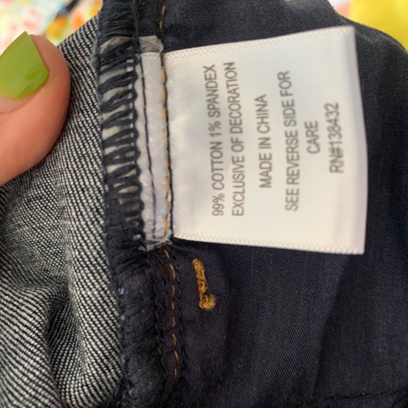 Modcloth overall denim shortalls. Size large - Picture 3 of 5